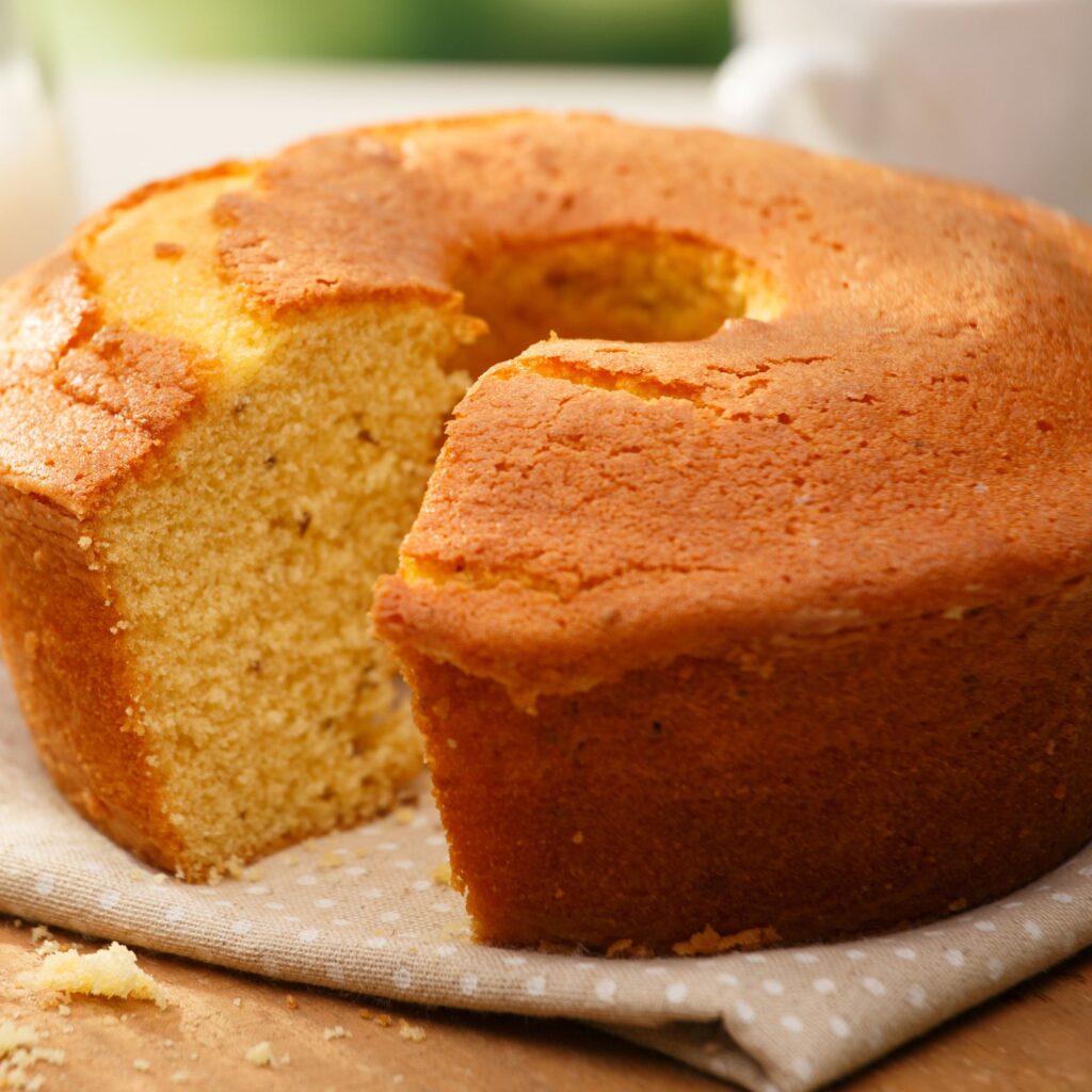 Scopri di più sull'articolo Ciambellone con miele e cannella